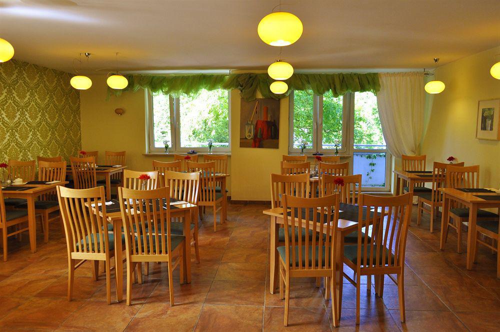 Hotel Wilanow Warszawa By Desilva المظهر الخارجي الصورة